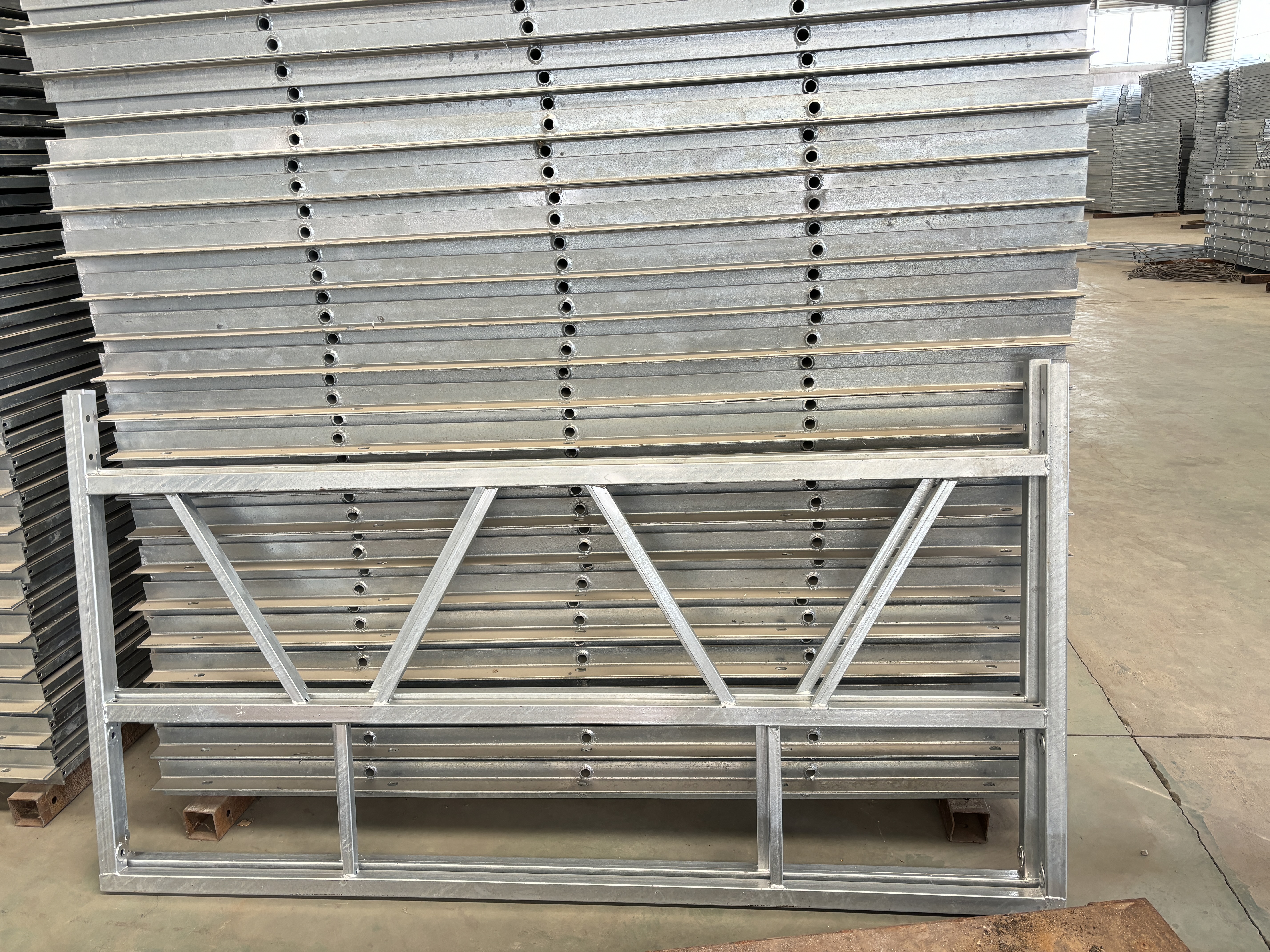 hot dip galvanized side panel